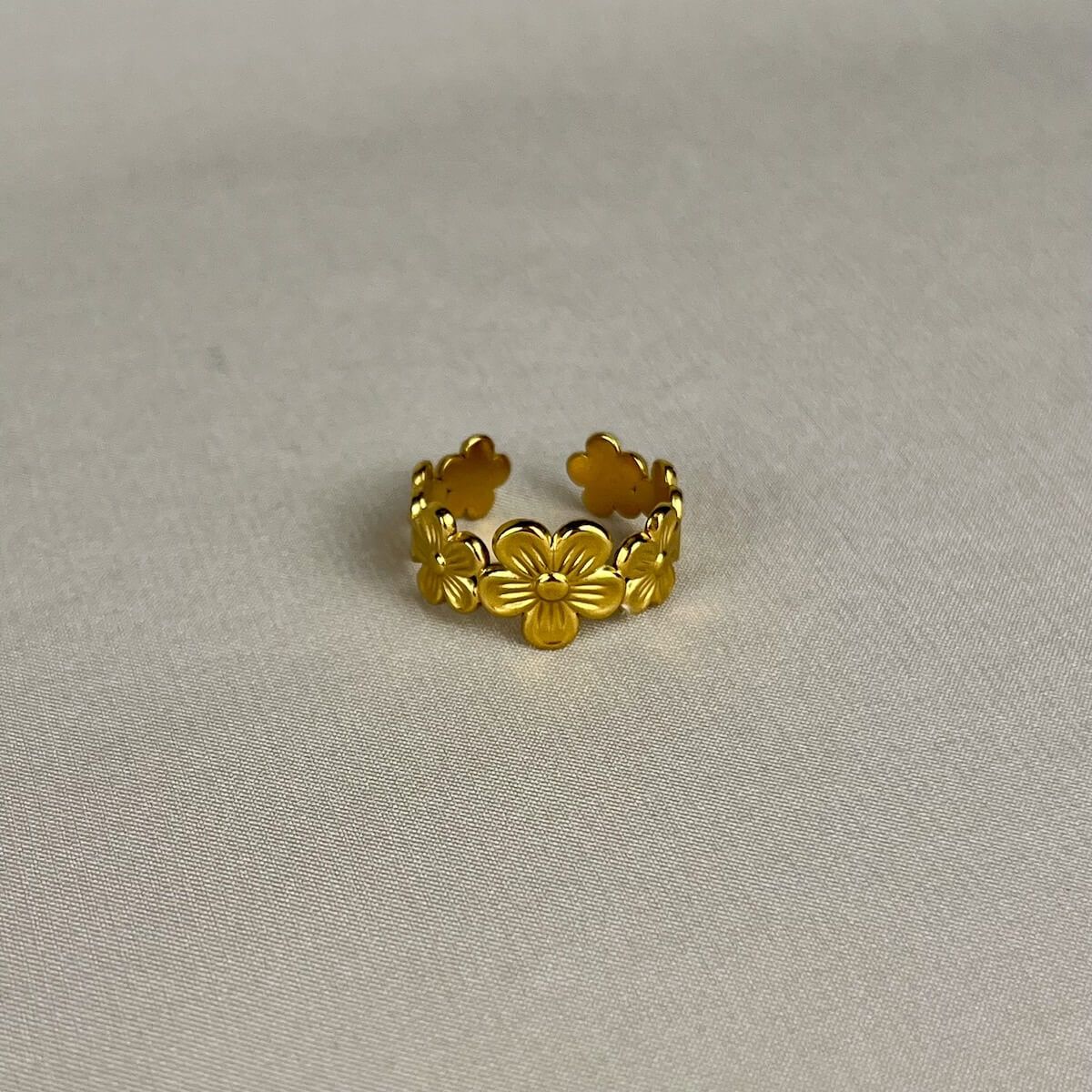 blossom band floral ring