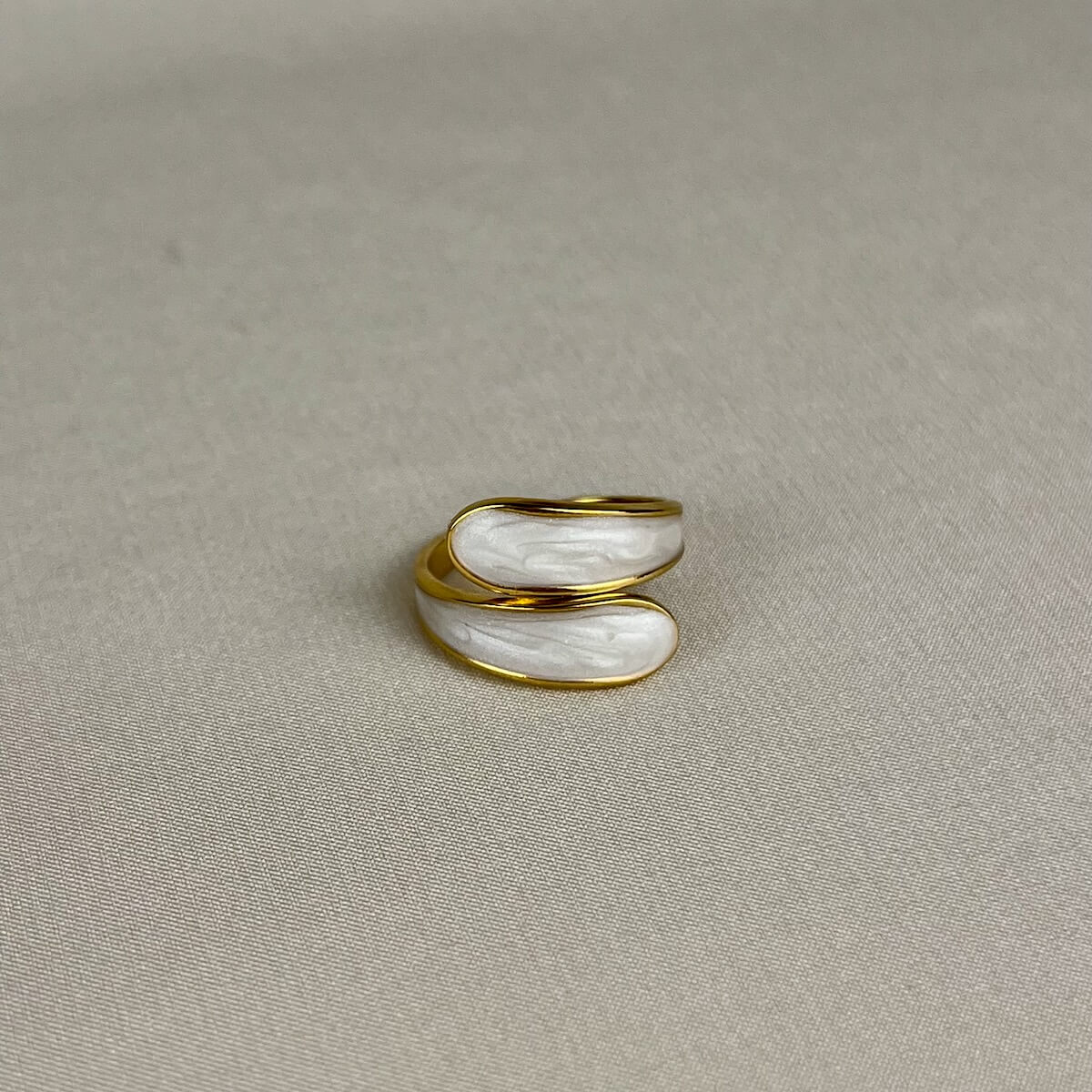 Elegant White Curve Ring