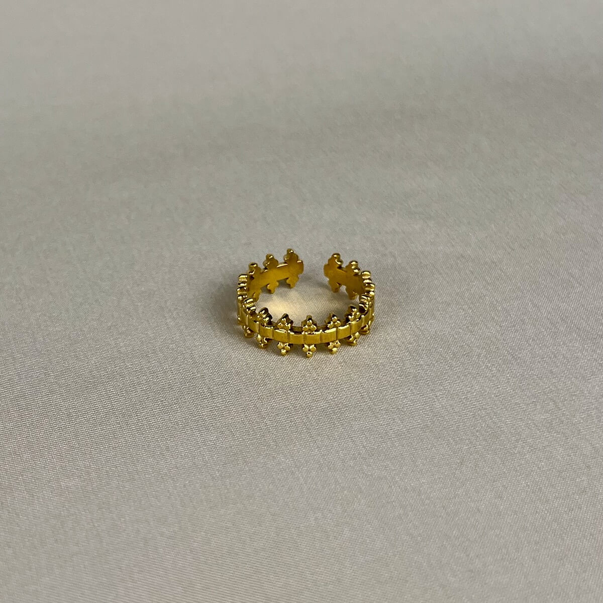 Golden Majesty Ring