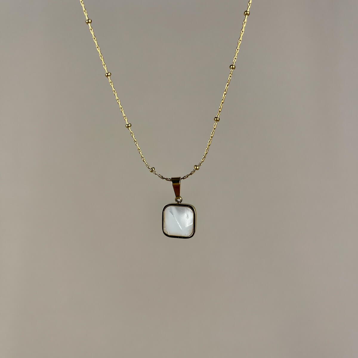Pearl Essence Square Necklace