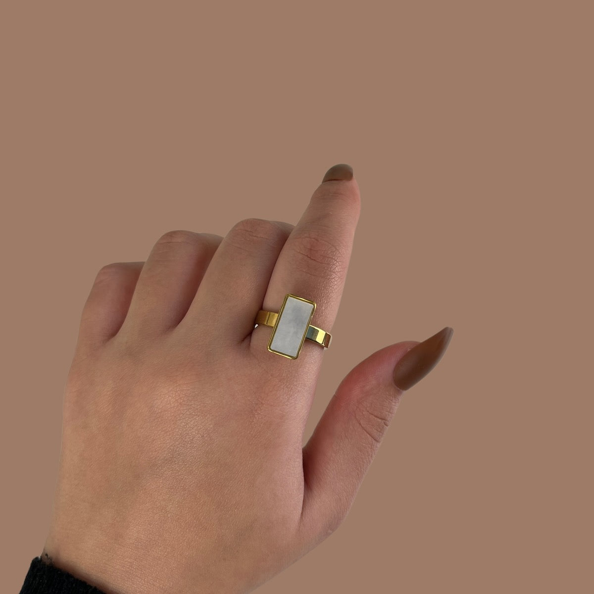 Rectangular Pearl Golden Ring