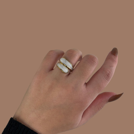 Elegant White Curve Ring
