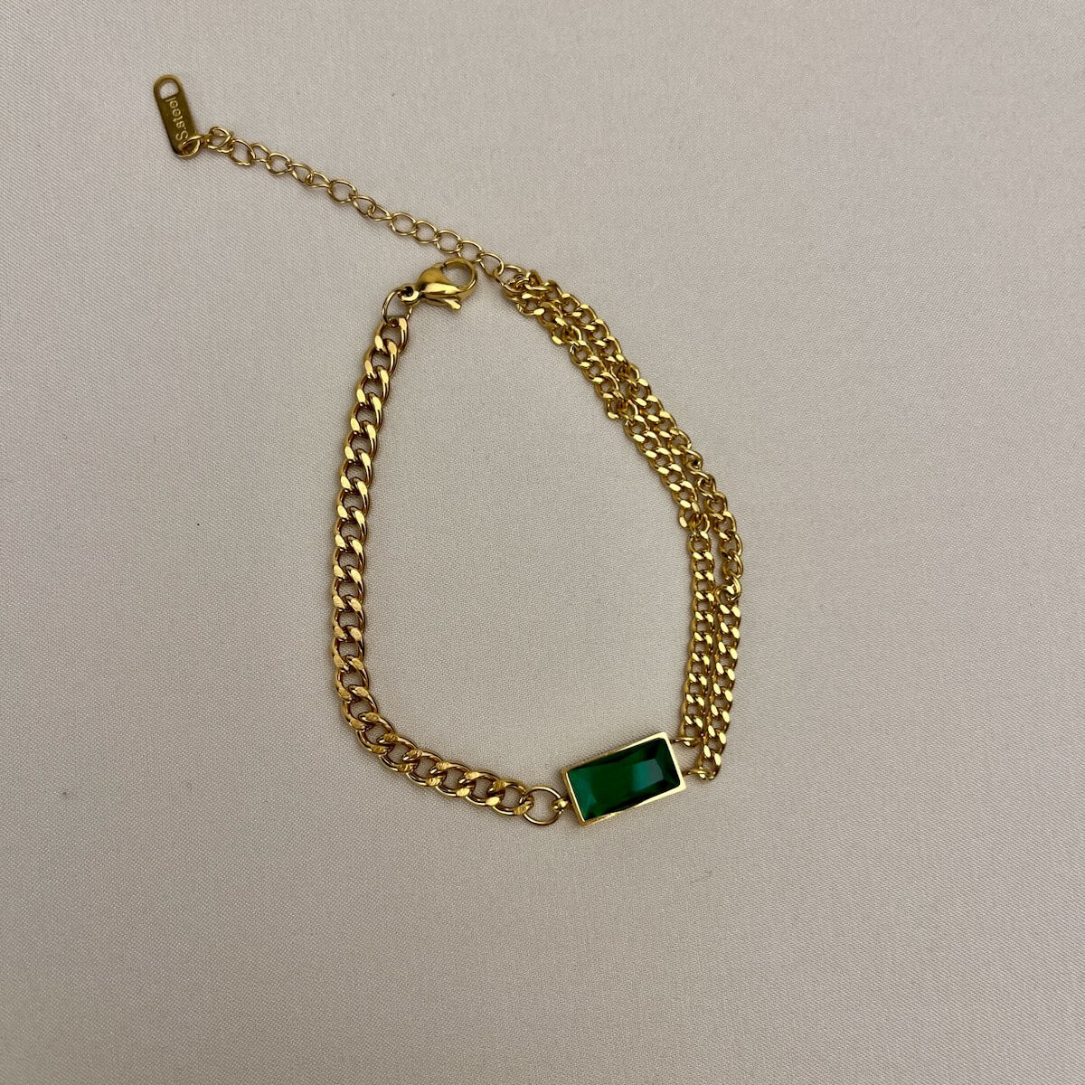 Emerald Gleam Bracelet