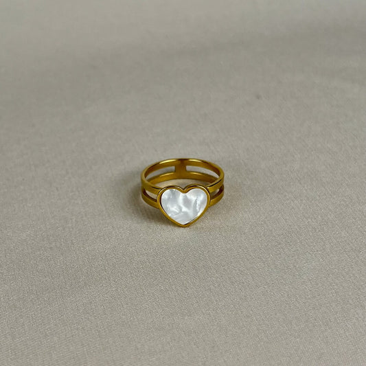 Eterna Heart Ring