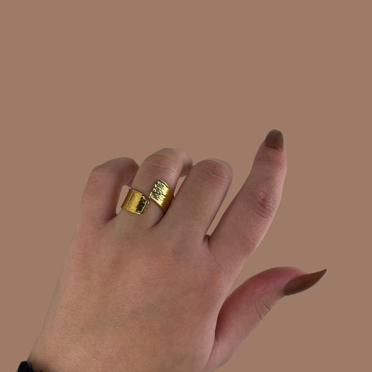 Golden Abstract Wave Ring