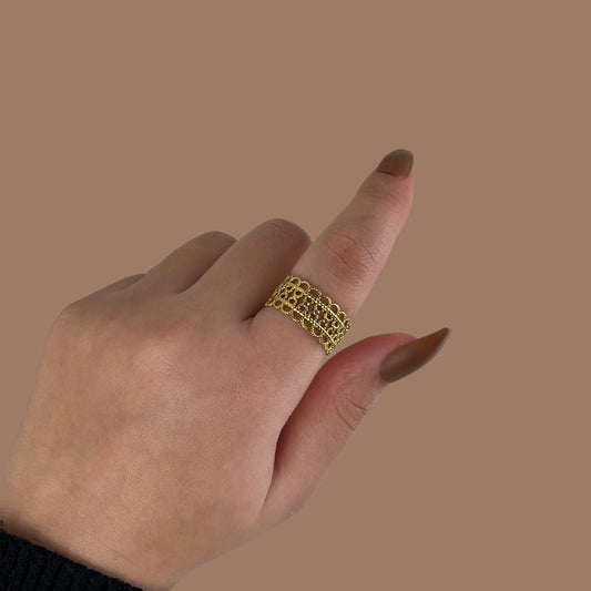 Golden Filigree Ring