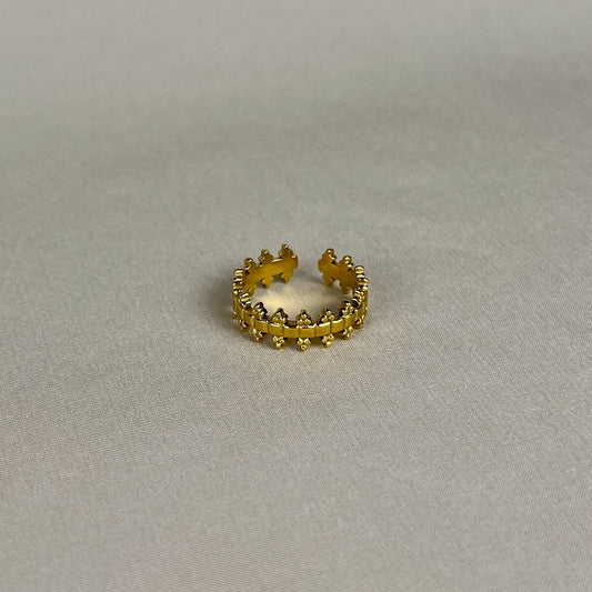 Golden Majesty Ring