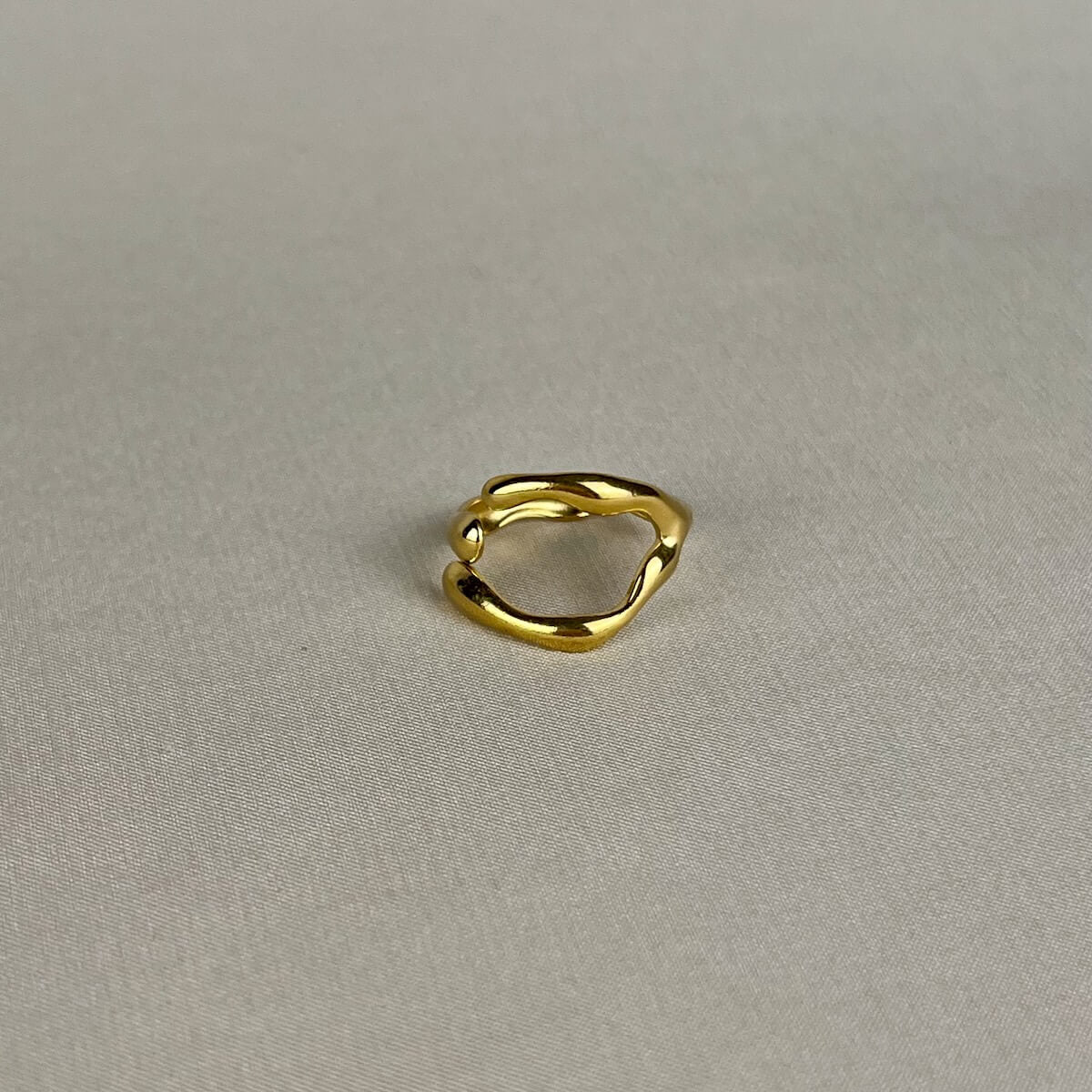 Golden Muse Ring