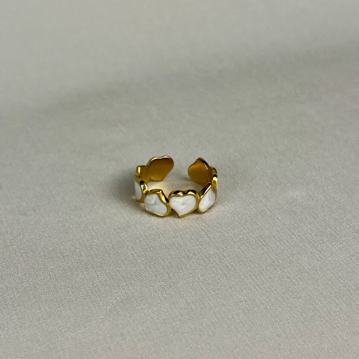 Hearts Glow Ring