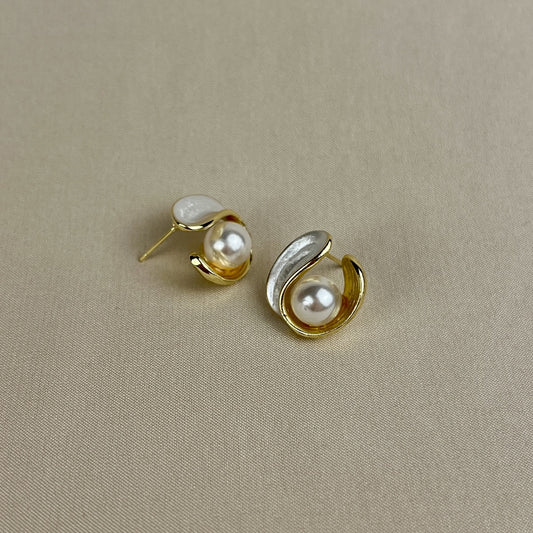 Pearl Swirl Earrings