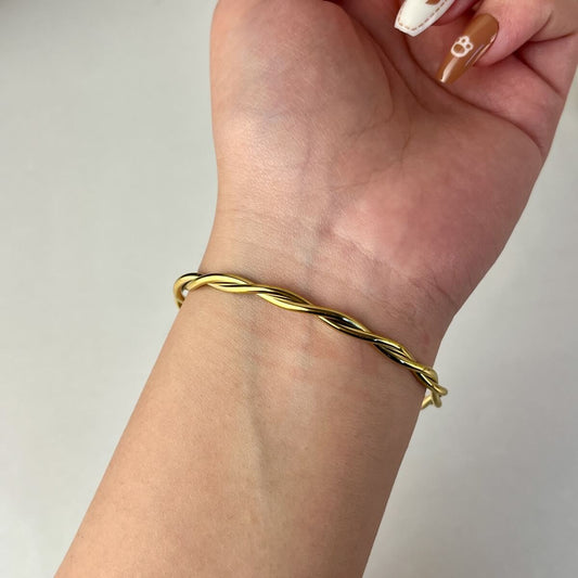 Twist Harmony Cuff Bracelet